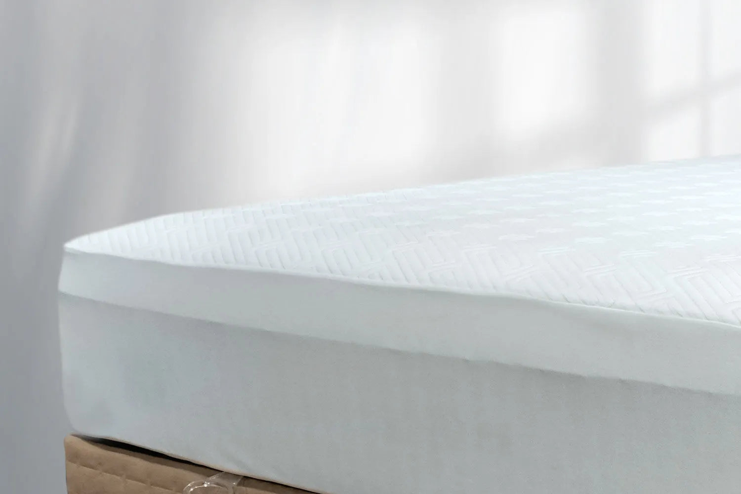 Bambi - Coverlay Fitted Alez